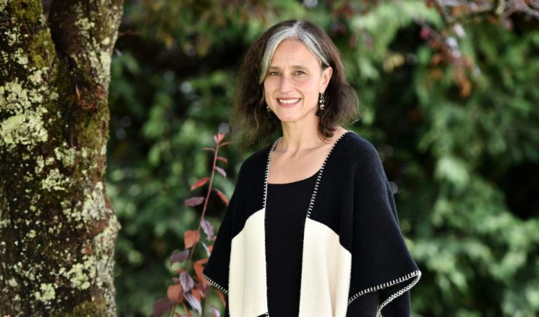 Decana Daniela Accatino participa como investigadora principal en Núcleo Milenio en Ciencias Sociales 2024