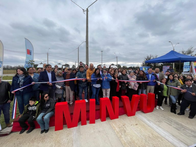 60 Familias recibieron sus casas en sector rural de Llastuco