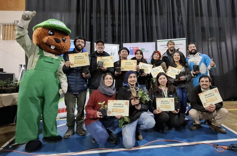 Conaf realizó primera Feria de Educación Ambiental Biocultural en Panguipulli