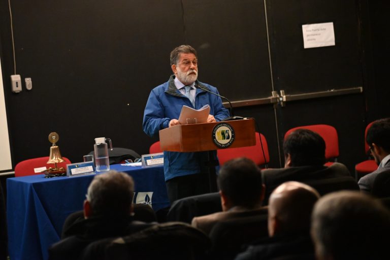 Gobernador Luis Cuvertino encabezó Cuenta Pública del Comité Regional de Cambio Climático y la Feria de Acción Climática en la Universidad Austral de Chile