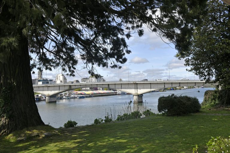 Valdivia se mantiene en el nivel medio bajo según el último estudio de calidad de vida urbana ICVU 2023