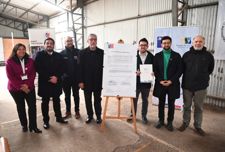 Bienes Nacionales cede Ex Cárcel Isla Teja de Valdivia a Agrupación de Ex Presos Políticos y sus Familias