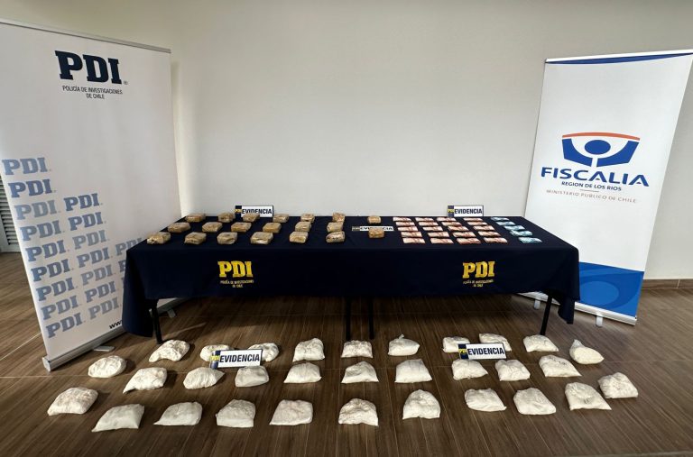 Mega operativo de la PDI en Los Ríos logra la incautación de 45 kilos de Cocaína, armas, y deja 4 detenidos