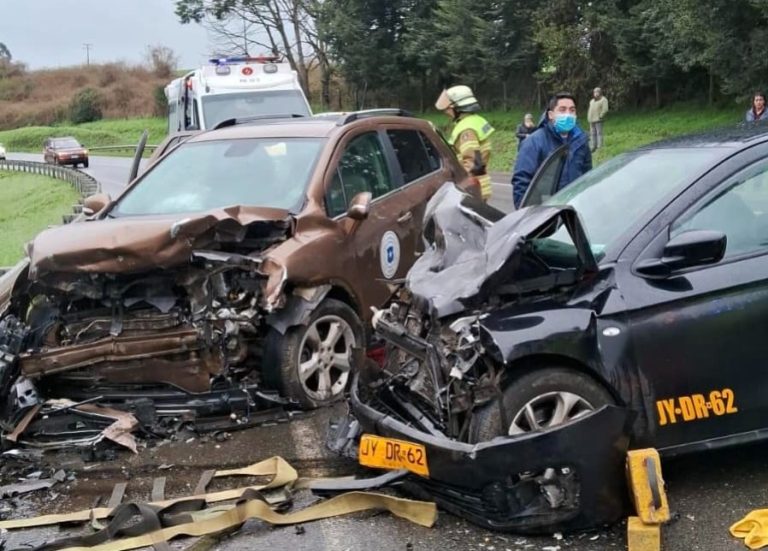 Choque de alta energía en sector Rapaco deja cinco personas lesionadas