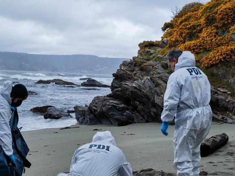PDI investiga hallazgo de cadáver en playa de Corral