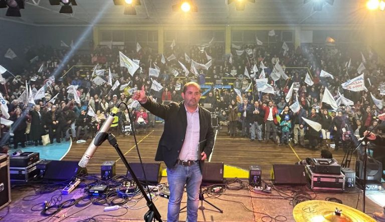 Con 1.500 adherentes Miguel Ángel Carrasco lanzó su campaña para la reelección como alcalde de Paillaco