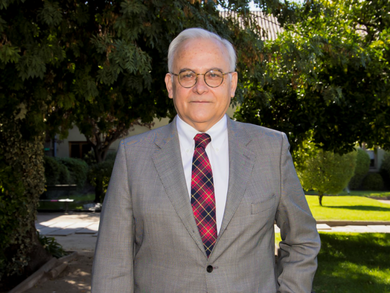 Dr. Carlos Vio asume como presidente de la Junta Directiva de la Universidad San Sebastián