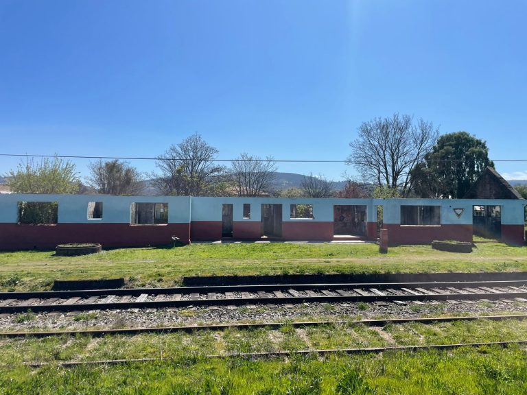 Municipalidad de Paillaco y EFE firmaron usufructo para el uso de terrenos en Pichirropulli