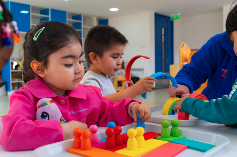 Postula a las salas cuna y jardines infantiles públicos para el año 2025