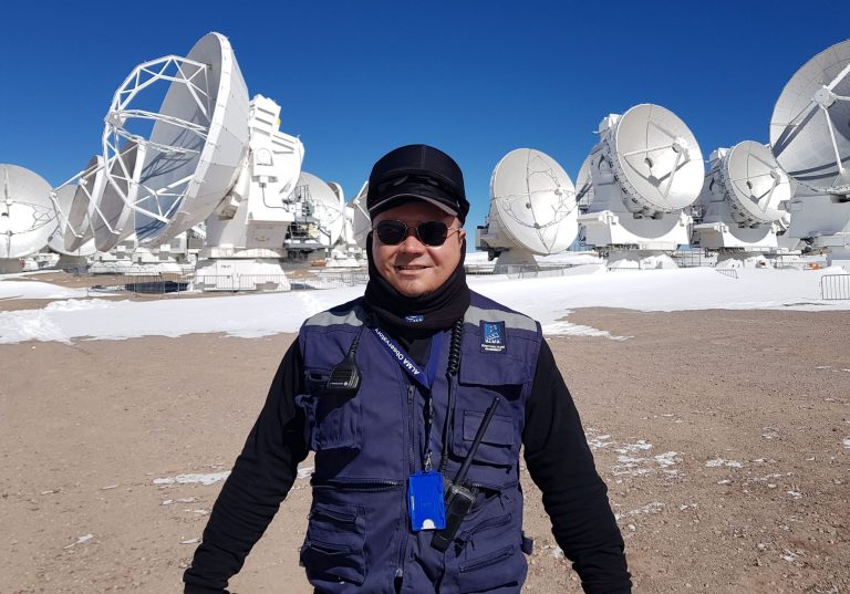 ¿Qué hace un ingeniero naval trabajando en el observatorio más grande de Sudamérica?