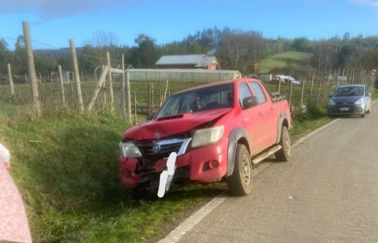Accidente vehicular en Folleco Bajo deja una persona lesionada