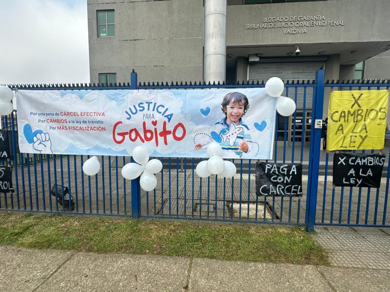 Fiscalía reformalizó a mujer que atropello y causó la muerte a un niño en Valdivia