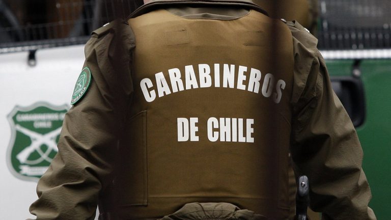 Delincuentes disfrazados de Carabineros asaltan casa en Osorno