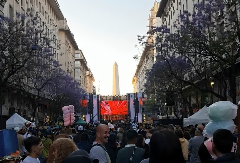Una multitud se reunió en la Noche Gospel disfrutando de la más amplia demostración de expresiones artísticas