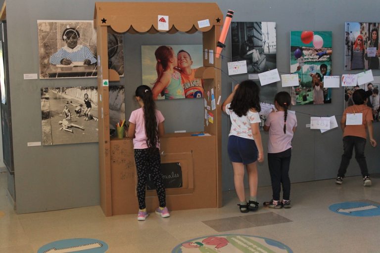 Niños, niñas y jóvenes compartieron experiencias en visita a Cecrea Valdivia