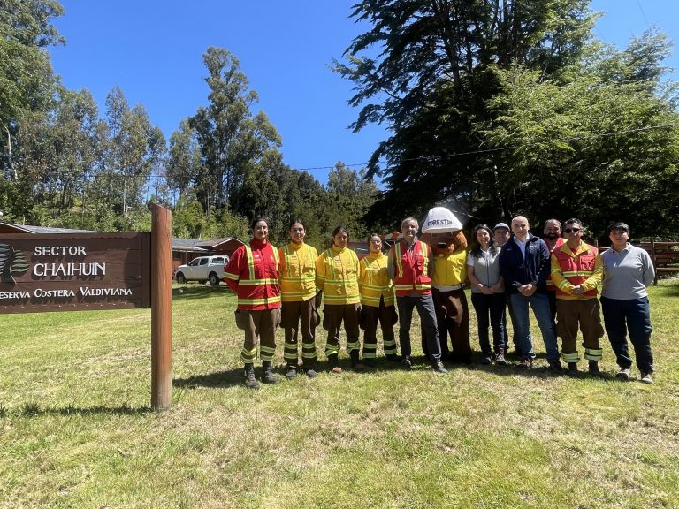 Conforman la primera Brigada Femenina para combatir incendios forestales en Los Ríos
