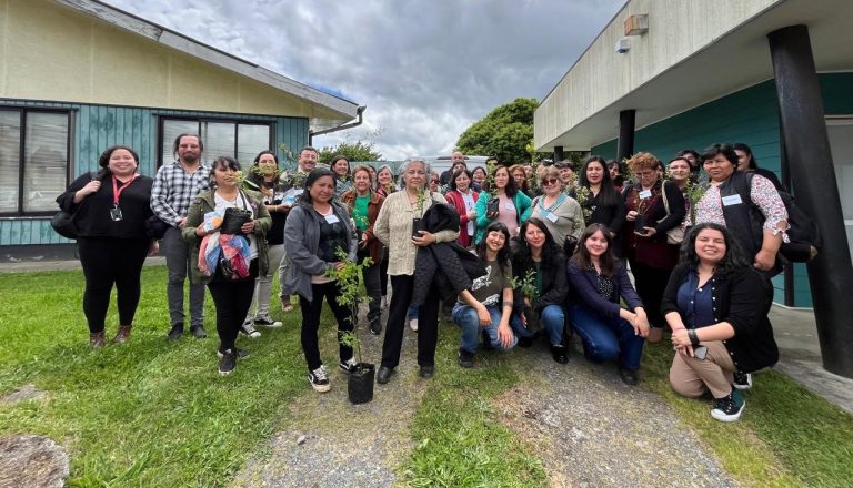 Mujeres rurales e indígenas fortalecen su liderazgo en el trabajo con el bosque nativo