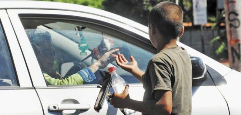 Región de Los Ríos es la segunda con más menores que trabajan en Chile