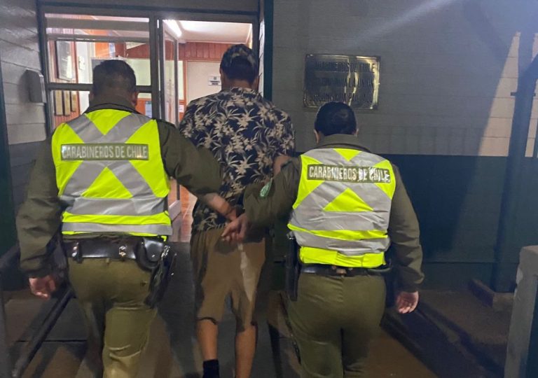 Carabineros de Paillaco detiene a dos personas por incumplir arresto domiciliario total