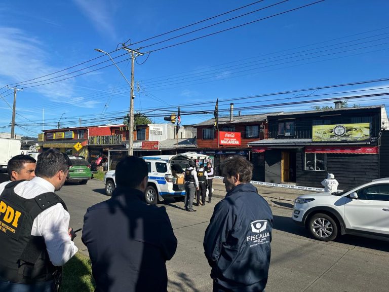PDI detuvo a dos adolescentes de 15 y 16 años por su participación en homicidio en población Pablo Neruda de Valdivia