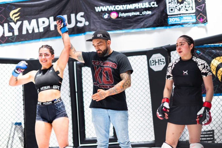 Marte González brilla en torneo amateur de MMA en Santiago