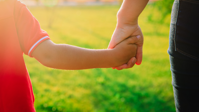 Fundación Mi Casa busca familias que ofrezcan amor y protección a niños vulnerados