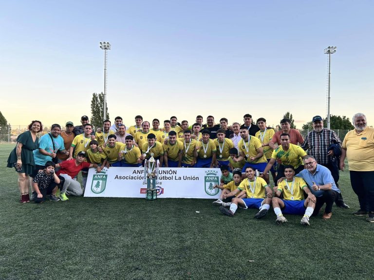 Club Deportivo Centenario de La Unión logra el bicampeonato y asegura cupo en el Regional de Clubes