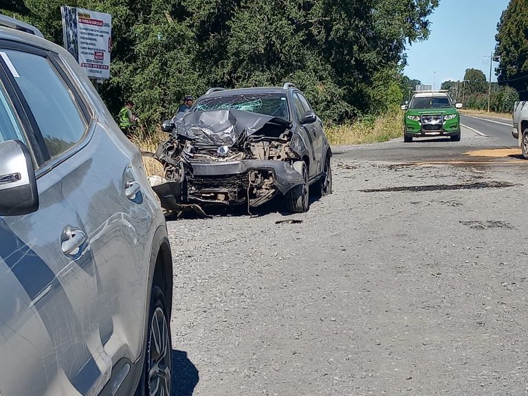 Violento choque en Ruta Internacional en la comuna Puyehue dejó tres personas lesionadas