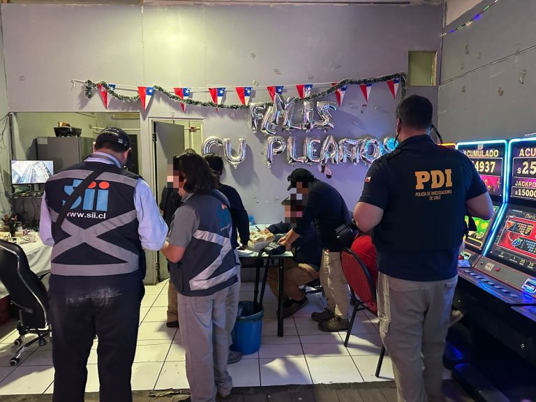Fiscalización detecta a extranjeros trabajando sin permisos en locales de juegos en Valdivia