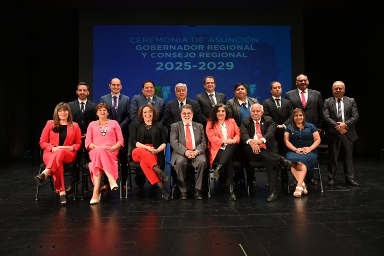 Luis Cuvertino es proclamado Gobernador Regional y asume junto al nuevo CORE el periodo 2025-2029