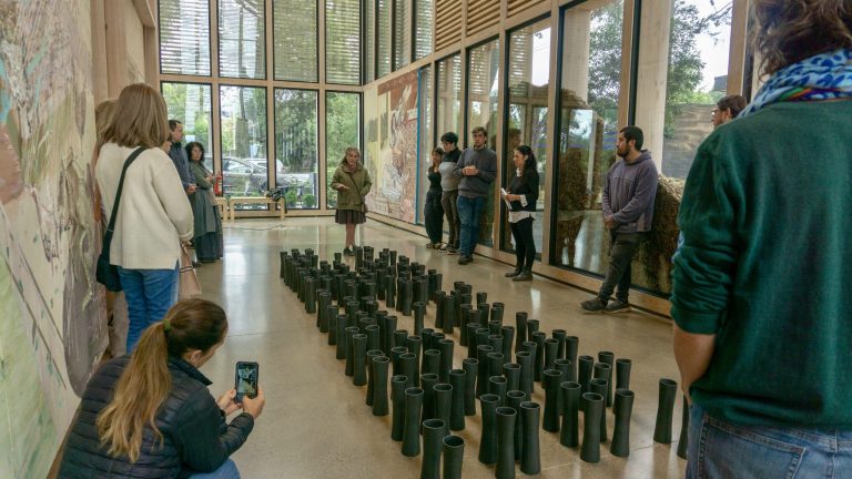 «El Huevo y la Gallina» ya abrió sus puertas en la Galería EMIAN
