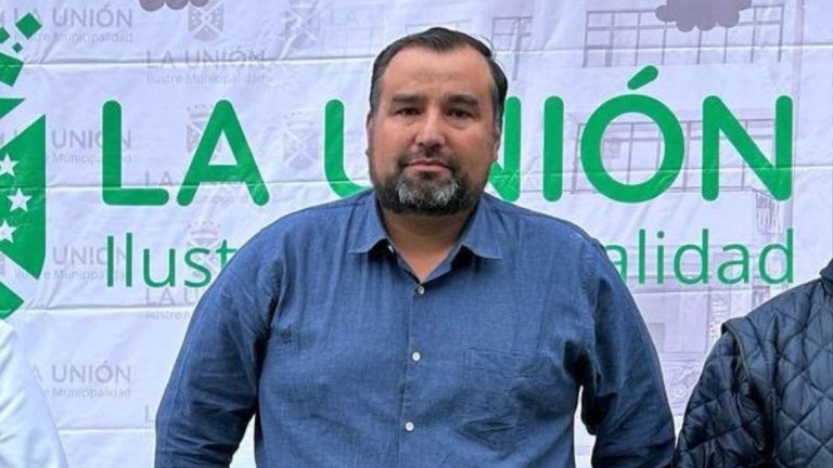 Roberto Guarda es nombrado Ciudadano Destacado de La Unión por su compromiso con la sustentabilidad rural
