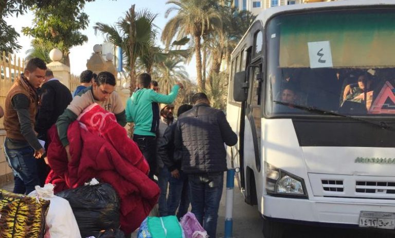 Cristiano converso liberado después de tres años de prisión en Egipto por publicaciones en Facebook