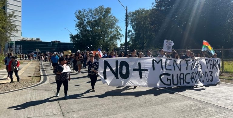 familias en Valdivia exigen respuestas al Minvu Los Ríos