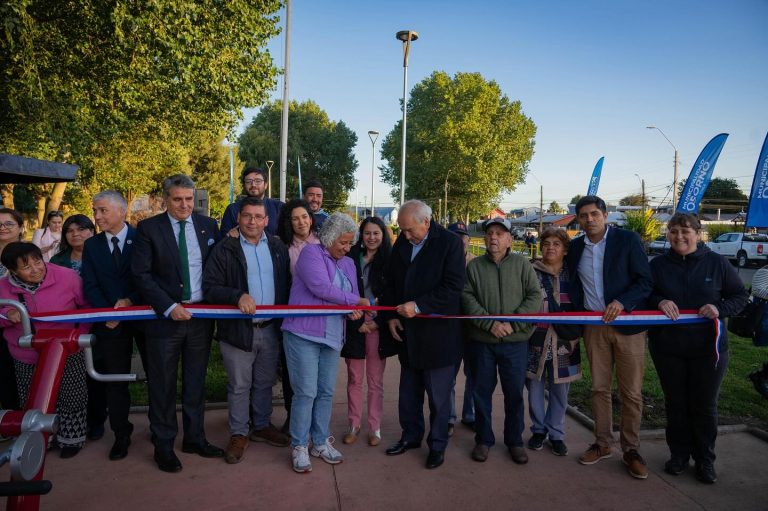 Inauguran obras de mejoramiento de la plaza Los Sauces de Osorno