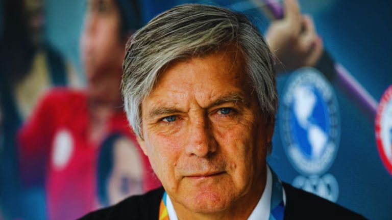 Harold Mayne-Nicholls anuncia su candidatura presidencial como independiente