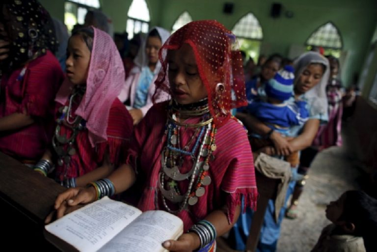 Una ONG cristiana ayuda a 260 víctimas de trata liberadas de los centros de detención de Myanmar
