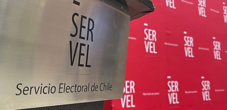72 aspirantes a La Moneda intentan reunir patrocinios ciudadanos antes del 6 de mayo