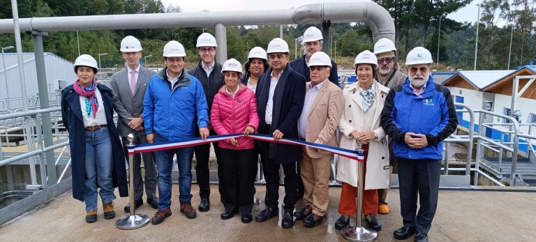 En Futrono inauguran planta de tratamiento de aguas servidas más moderna de Sudamérica