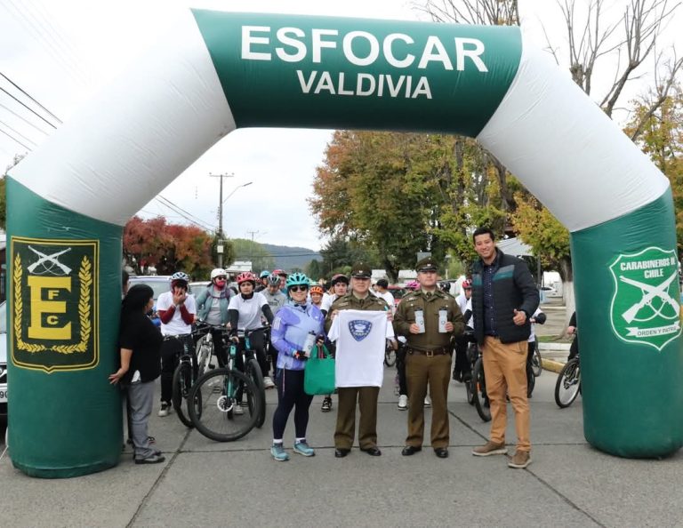 Con gran participación familiar se celebró la cicletada por el aniversario de Carabineros en Paillaco