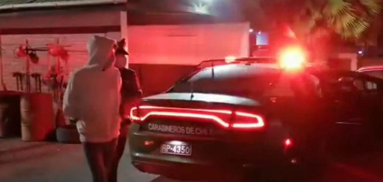 Dos detenidos por asalto a conductor de Uber en pleno centro de Valdivia
