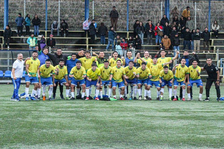 Centenario vuelve a una final regional tras 23 años y buscará el título ante Royal de Futrono
