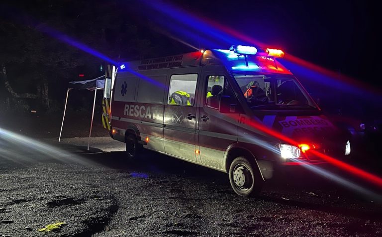 Amplio operativo en Lago Ranco por desaparición de hombre de 59 años en sector precordillerano