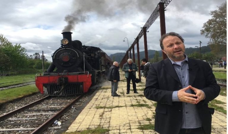 Senador De Urresti valora avance de proyecto Museo del Vapor en Valdivia