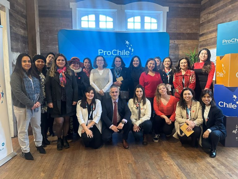 ProChile trabaja en el crecimiento de empresas lideradas por mujeres en el Consejo Regional Exportador 2025