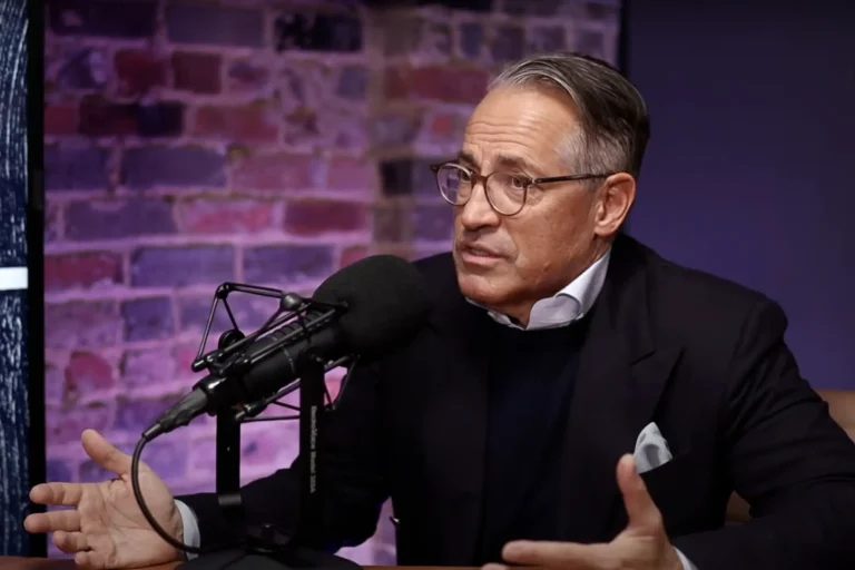 Eric Metaxas insta a los pastores en EE. UU. a vivir con valentía en medio de lo que describe como “los inicios de un avivamiento”