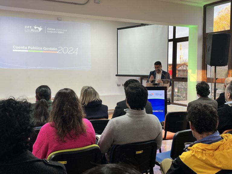 Rector del CFT Estatal de Los Ríos rindió Cuenta Pública de la Gestión 2024