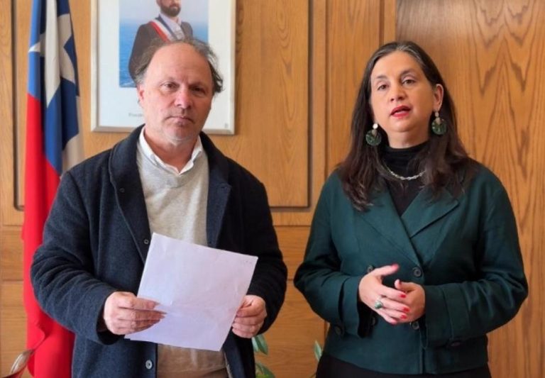 Senador Alfonso De Urresti solicita medidas para proteger a pequeños agricultores frente a exigencias del SII