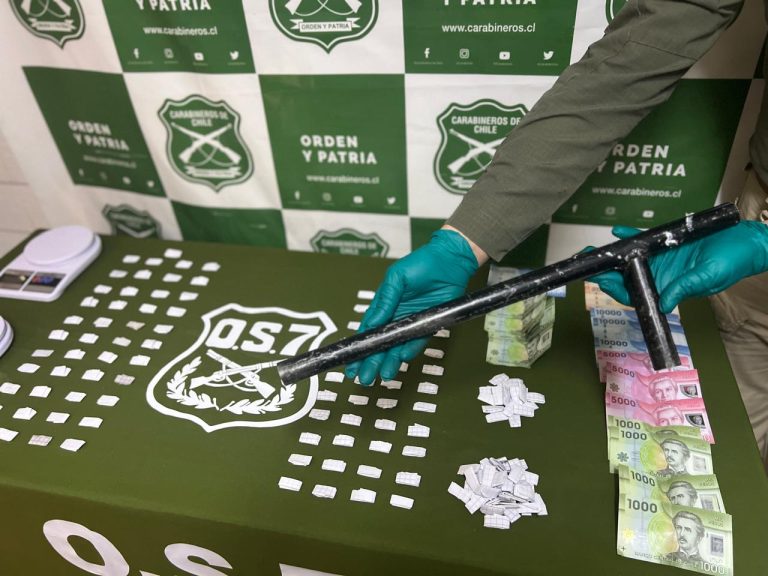 Carabineros del OS7 detiene a tres personas por tráfico de drogas en Los Lagos