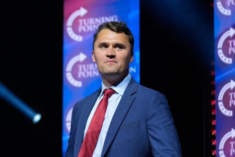 Asesinan al activista conservador Charlie Kirk durante un evento en Utah